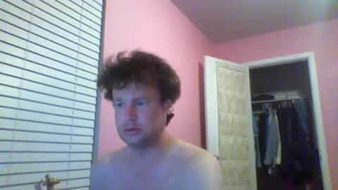 Snapshot of cooldude122222 chatting on November 9, 2025, 12:03 pm cooldude122222 online show from November 9, 2025, 12:03 pm