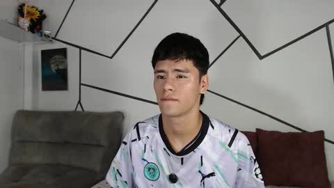 Snapshot of cooper_shiro chatting on March 23, 2026, 6:12 pm shiro online show from March 23, 2026, 6:12 pm