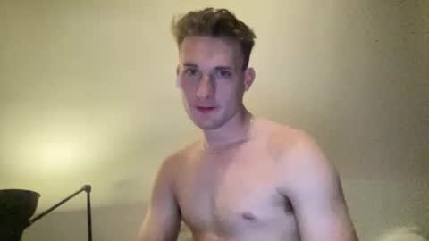 Snapshot of cor01 chatting on November 9, 2025, 3:16 am cor01 online show from November 9, 2025, 3:16 am