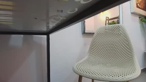 Snapshot of coral_lise chatting on September 22, 2025, 11:01 am Coral online show from September 22, 2025, 11:01 am