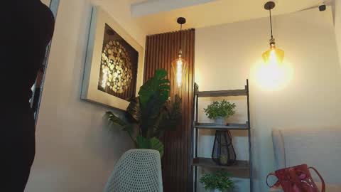 Snapshot of coral_lise chatting on September 27, 2025, 11:15 am Coral online show from September 27, 2025, 11:15 am