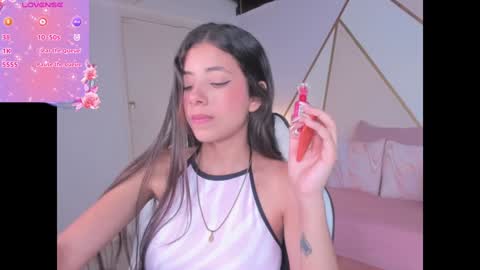 Snapshot of coral_taylorr chatting on December 12, 2024, 12:33 pm Coral online show from December 12, 2024, 12:33 pm