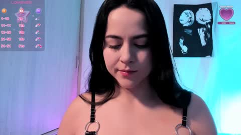 Snapshot of coralinekam1 chatting on January 17, 2025, 4:04 pm Coralinekam1 online show from January 17, 2025, 4:04 pm