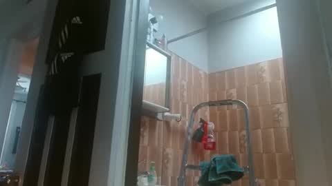 Snapshot of coredadx chatting on April 9, 2026, 2:44 pm Fit Dad online show from April 9, 2026, 2:44 pm