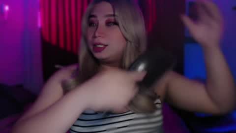 corefinder_xx online show from April 2, 2026, 5:10 pm