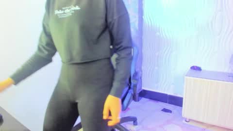 corey_taylor7 online show from February 13, 2026, 12:12 pm