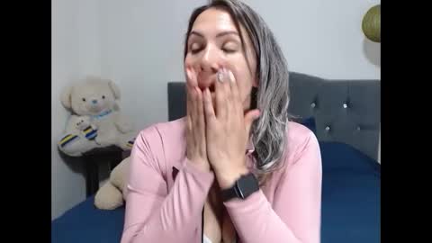 Snapshot of corinnasex chatting on December 3, 2024, 10:07 pm corinnasex online show from December 3, 2024, 10:07 pm