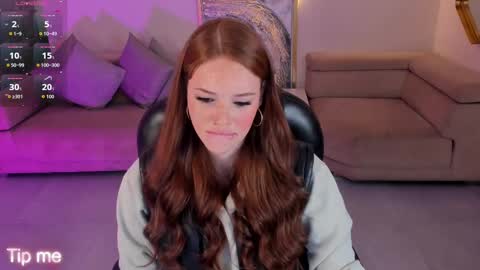 Corinne Russo online show from September 19, 2025, 4:58 am