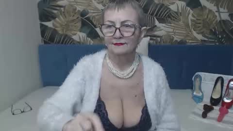 corssika online show from January 18, 2026, 8:34 pm