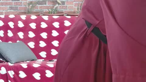 Elisa online show from February 15, 2025, 8:33 am