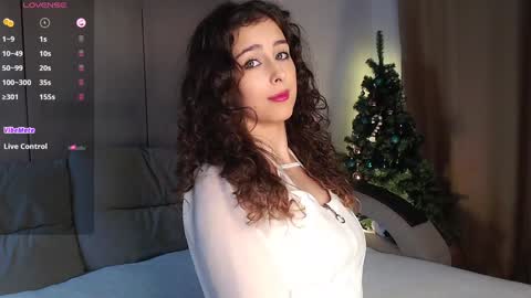 Luna online show from January 11, 2025, 12:40 pm