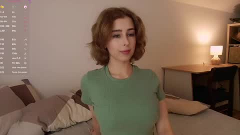 Snapshot of cosmos_baby chatting on June 8, 2026, 7:03 pm Luna online show from June 8, 2026, 7:03 pm