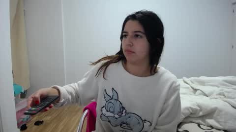 Snapshot of costantine_helena24 chatting on January 6, 2025, 6:10 pm costantine helena24 online show from January 6, 2025, 6:10 pm