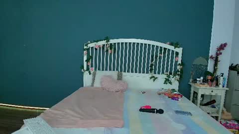 Snapshot of cougarmilf_ chatting on July 9, 2026, 8:02 pm cougarmilf_ online show from July 9, 2026, 8:02 pm