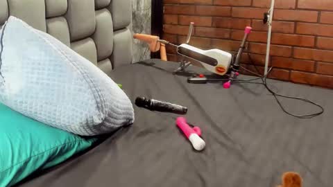 Snapshot of couple_gold69 chatting on February 18, 2026, 9:16 am Andrea and Scott online show from February 18, 2026, 9:16 am