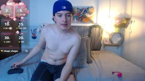 couple_sinz online show from October 24, 2025, 2:35 pm