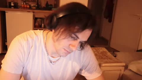 coupleforyou23 online show from February 12, 2025, 4:44 am