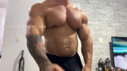 couplemuscle40 online show from February 23, 2026, 10:40 pm