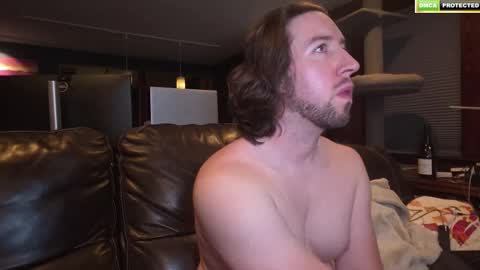 Snapshot of coupleofaces247 chatting on October 7, 2025, 2:31 am CoupleOfAces online show from October 7, 2025, 2:31 am