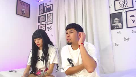 Snapshot of coupsextop chatting on December 21, 2024, 8:39 am Juli and Liam online show from December 21, 2024, 8:39 am