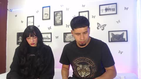 Snapshot of coupsextop chatting on January 30, 2025, 4:27 am Juli and Liam online show from January 30, 2025, 4:27 am