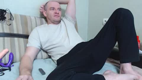 Snapshot of cowboy_bigcock chatting on April 23, 2026, 7:41 am Damien online show from April 23, 2026, 7:41 am