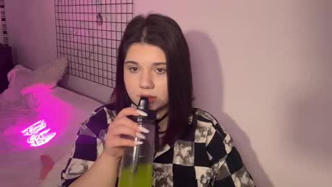 Cozy online show from April 5, 2026, 10:23 am