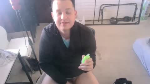 Snapshot of cpapi1 chatting on September 21, 2025, 10:33 pm PM me online show from September 21, 2025, 10:33 pm