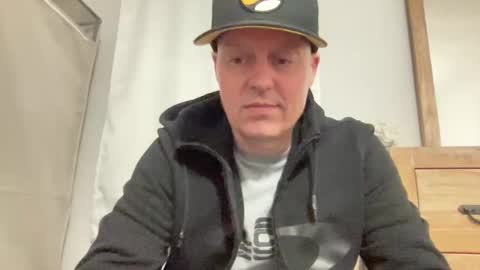 Snapshot of cqeason chatting on March 4, 2026, 2:06 am crashout360 online show from March 4, 2026, 2:06 am