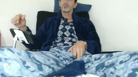 Snapshot of cr7ofcock chatting on January 4, 2025, 7:55 pm cr7ofcock online show from January 4, 2025, 7:55 pm