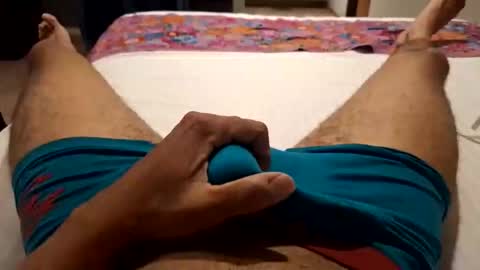 cr7oskarlove online show from April 28, 2026, 11:32 pm