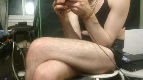 crackback_kyd online show from November 12, 2025, 9:53 am