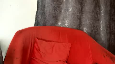 Snapshot of crave_meslowly chatting on February 21, 2026, 8:04 am Taliee online show from February 21, 2026, 8:04 am