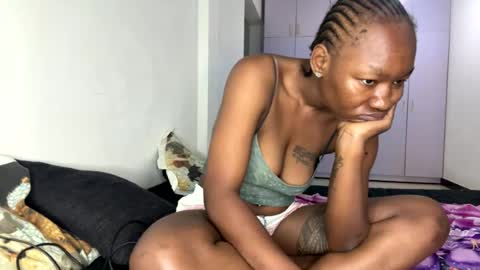 Snapshot of crave_meslowly chatting on August 9, 2026, 2:02 am Taliee online show from August 9, 2026, 2:02 am