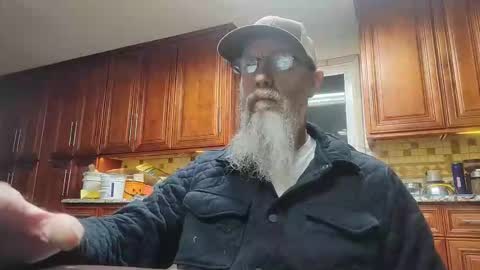 Snapshot of craven_moreass chatting on May 10, 2026, 10:20 am Dick Fitswell online show from May 10, 2026, 10:20 am