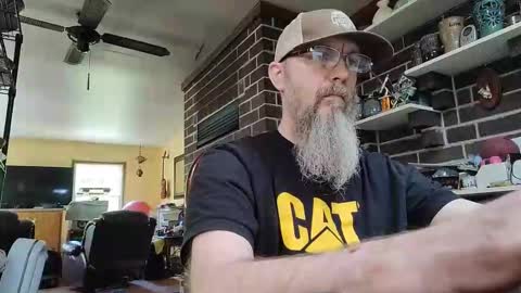 Snapshot of craven_moreass chatting on May 15, 2026, 2:35 pm Dick Fitswell online show from May 15, 2026, 2:35 pm
