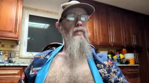 Snapshot of craven_moreass chatting on July 26, 2026, 10:33 am Dick Fitswell online show from July 26, 2026, 10:33 am