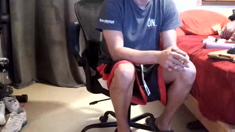 Snapshot of crazy4feetmanic chatting on February 20, 2026, 3:14 am drbucknaked online show from February 20, 2026, 3:14 am