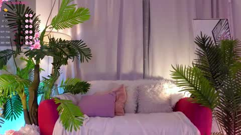 Sonya online show from February 26, 2025, 5:39 pm