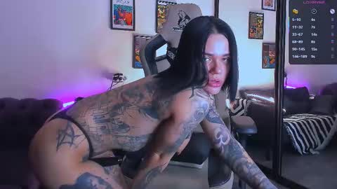    online show from November 30, 2025, 10:08 am