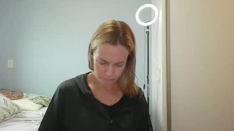Snapshot of crazyanny chatting on March 12, 2026, 10:54 am Anny online show from March 12, 2026, 10:54 am