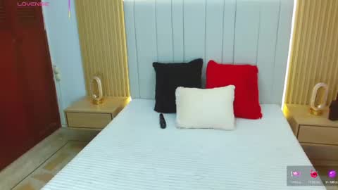 Sara online show from October 20, 2025, 1:11 pm