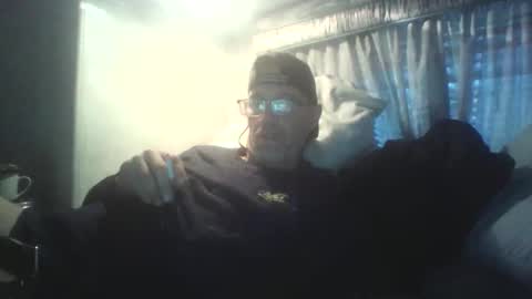 crazybuilder1 online show from December 15, 2025, 1:26 pm