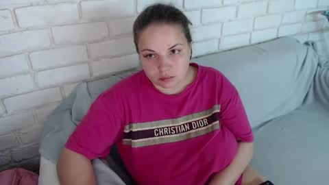 Crazyy Girl  online show from May 14, 2026, 5:20 pm