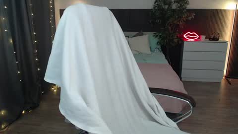 Snapshot of crazyy_girl_ chatting on July 8, 2026, 1:54 am Crazyy Girl online show from July 8, 2026, 1:54 am