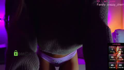 Snapshot of crazzy_cherry chatting on December 6, 2024, 1:55 pm crazzy cherry online show from December 6, 2024, 1:55 pm