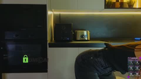 crazzy cherry online show from April 6, 2026, 11:00 am