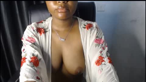 Lady jasmine online show from September 19, 2025, 10:32 pm