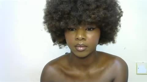 queen online show from January 18, 2025, 9:02 pm