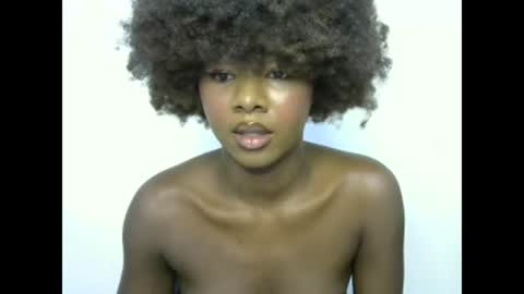 queen online show from January 25, 2025, 1:52 pm